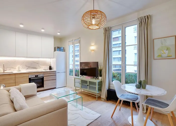 Cosy Flat דירה בולון-בילנקורט